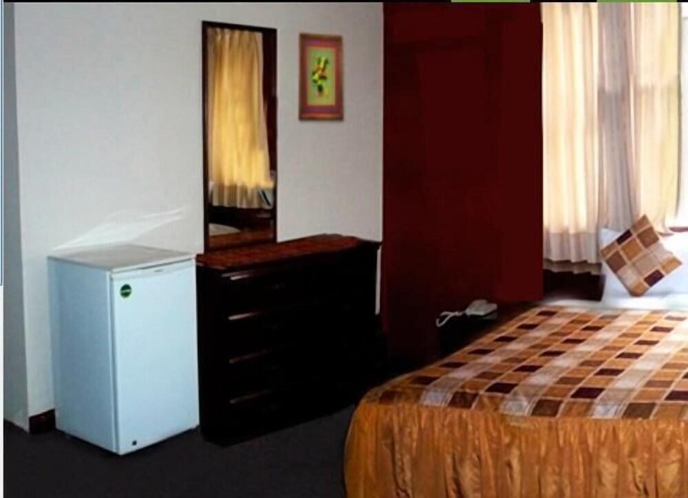 The Place Miraflores Lima Extérieur photo