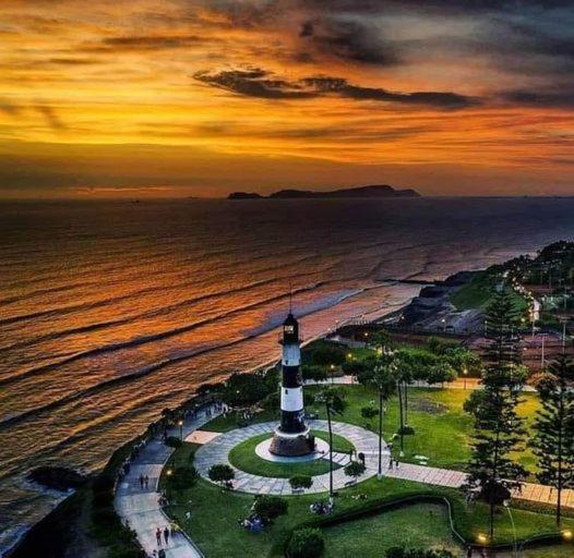 The Place Miraflores Lima Extérieur photo